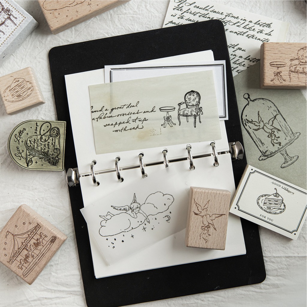 Stempel gumowy z vintage'owym  – Art Craft Notebook recenzja i cena